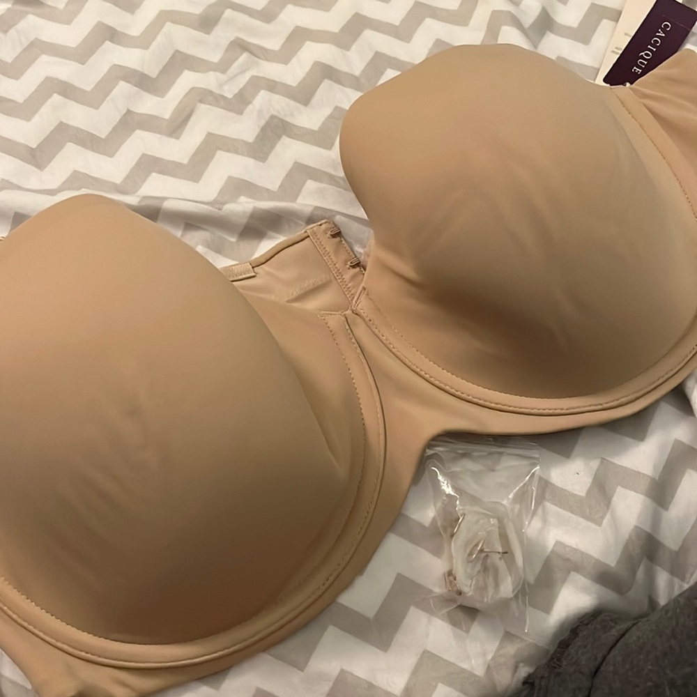 Cacique lightly lined multi way strapless bra